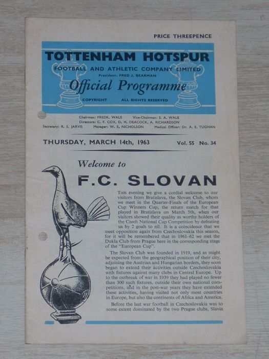 Стари футболни програми Тотнъм Хотспър от европейски клубни турнири