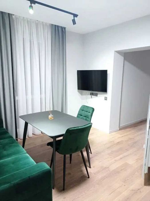 Двустаен имот в кв.Дървеница