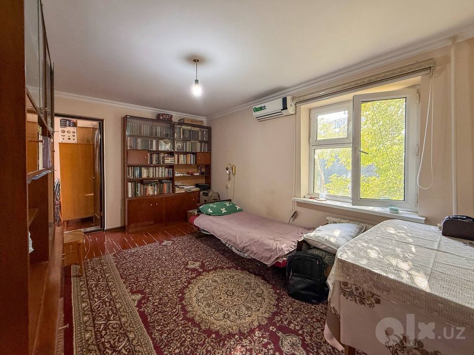2/3/4 БИЙ, квартира 50м.кв в кирпичном доме, балкон 2х6