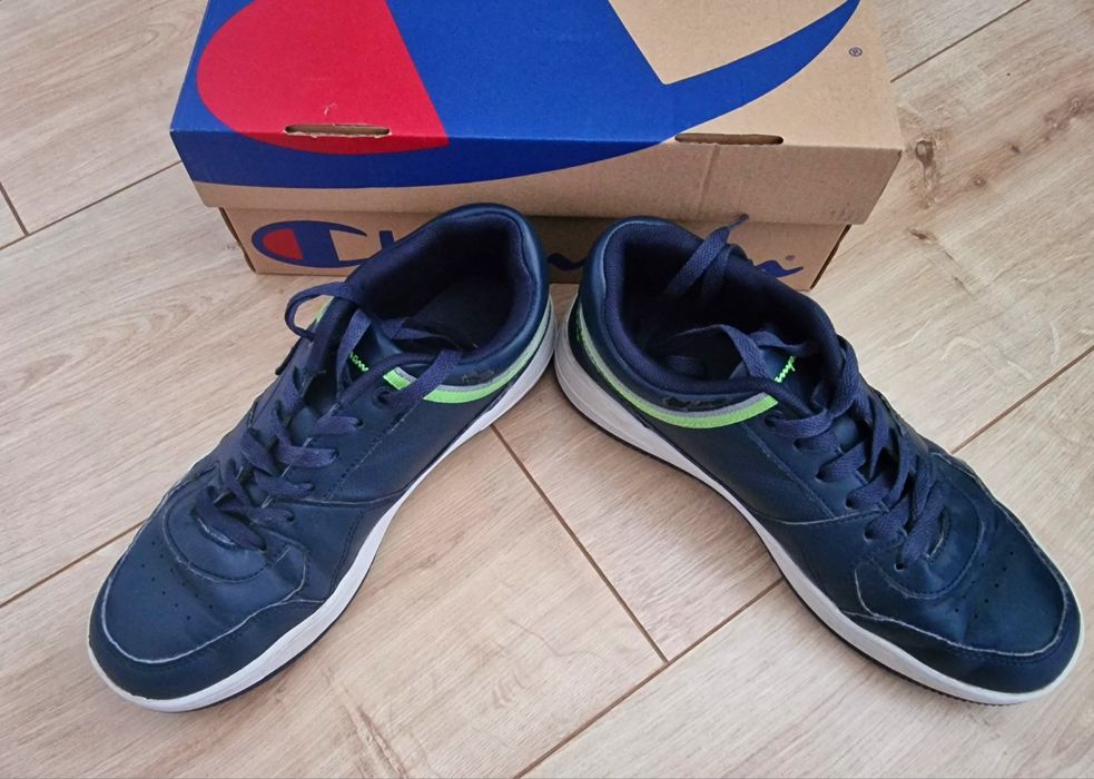 Маратонки Champion