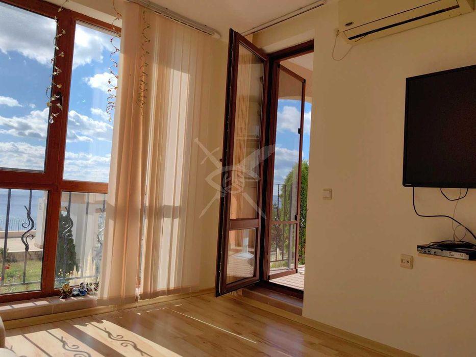 Продава се Тристаен апартамент в Свети Влас - 100 кв.м за 1268 €/кв.м - Снимка #1