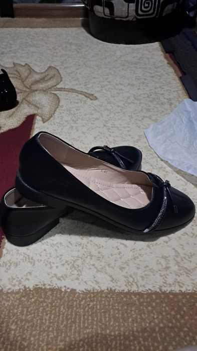 Продаются женские туфли 41