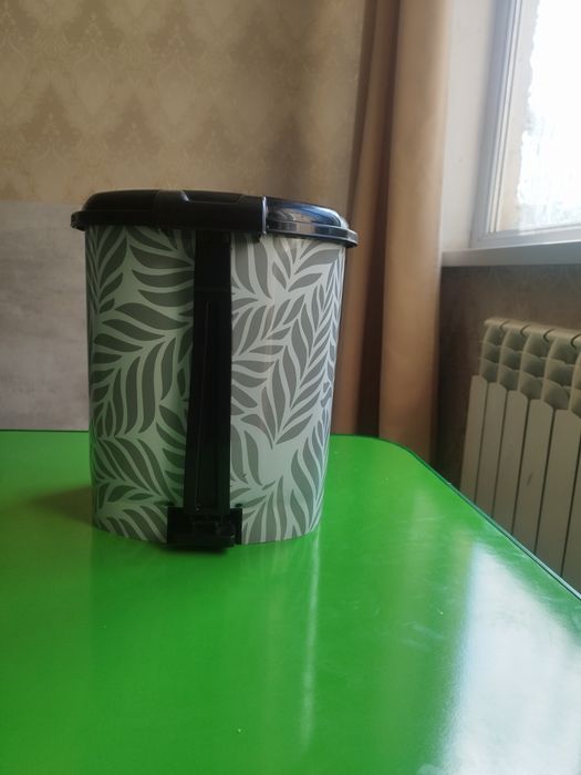 Ведро для мусора