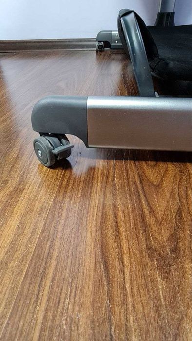 Продам детскую кроватку Seedo