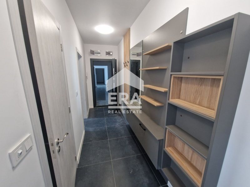 Продава се Тристаен апартамент в Варна, м-т Пчелина - 89 кв.м за 2640 €/кв.м - Снимка #3