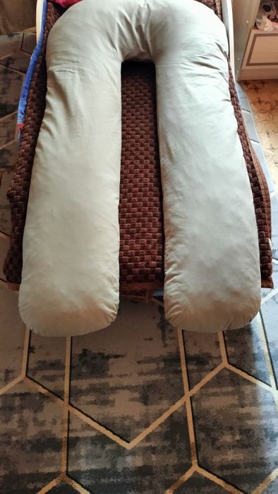 Продам подушку для беременных