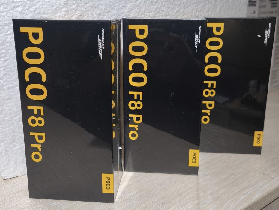 Poco F8 Ultra 16/512 black,blue