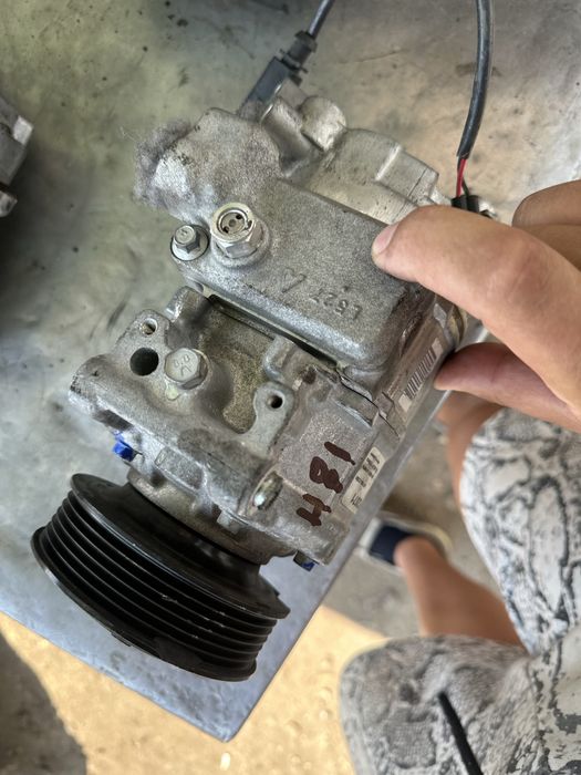 Компресор климатик Seat Audi A4 A6 A5 Q5 Q7 Vw Skoda А3 Q3 номер 81