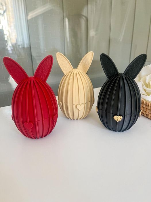 Ouă de Paște cu surpriză dulce!