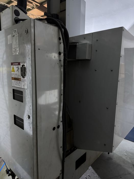 HAAS Super Mini Mill CNC + Axă a 4-a  | 2008 | stare excelentă