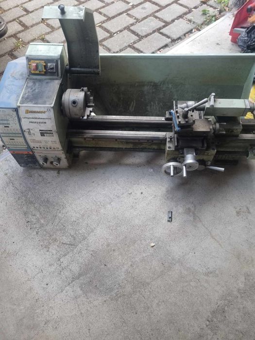 Remorcă biciclete strung