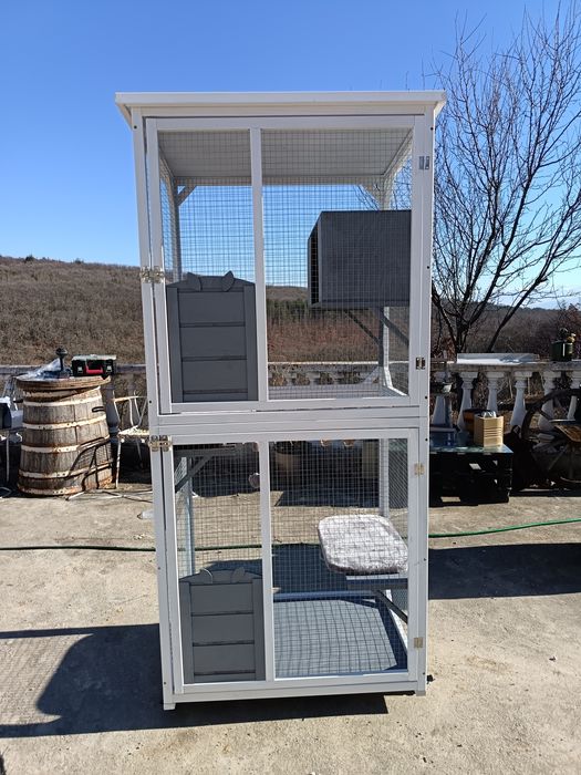 Котешко дърво клетка на колела