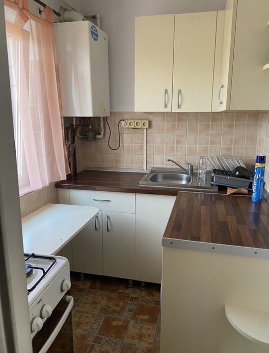 Garsoniera de inchiriat