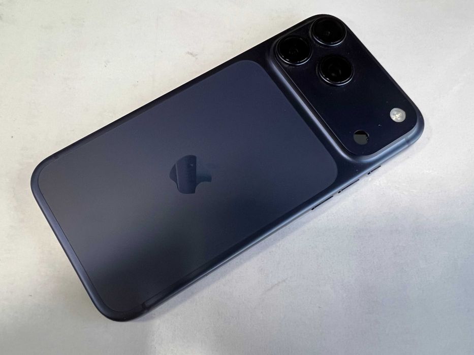 iPhone 17 Pro Max 256gb 100% батерия.3 години Йетел