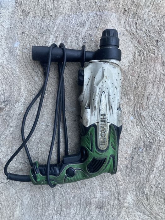 Rotopercutor Hitachi DH 24PC3 800w