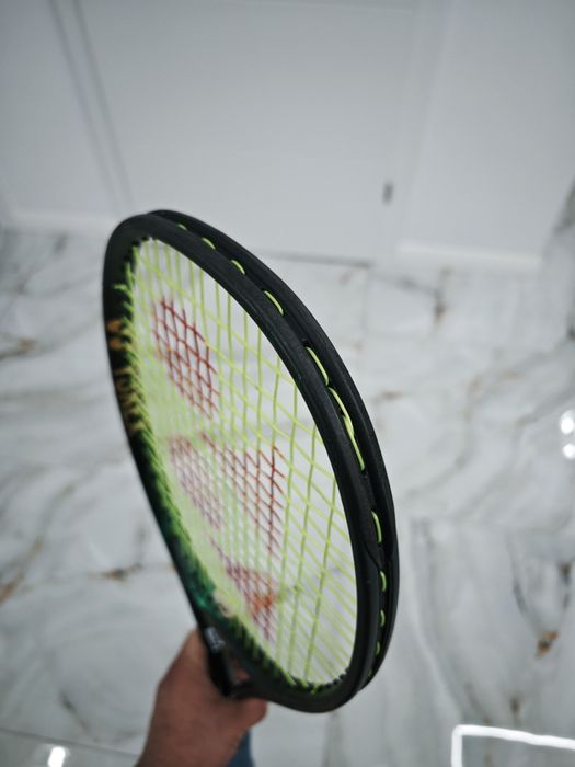 Yonex Vcore Pro 97H