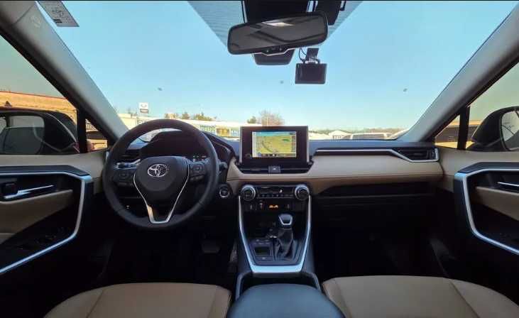 Toyota Rav4 2.5 бензин+гибрид