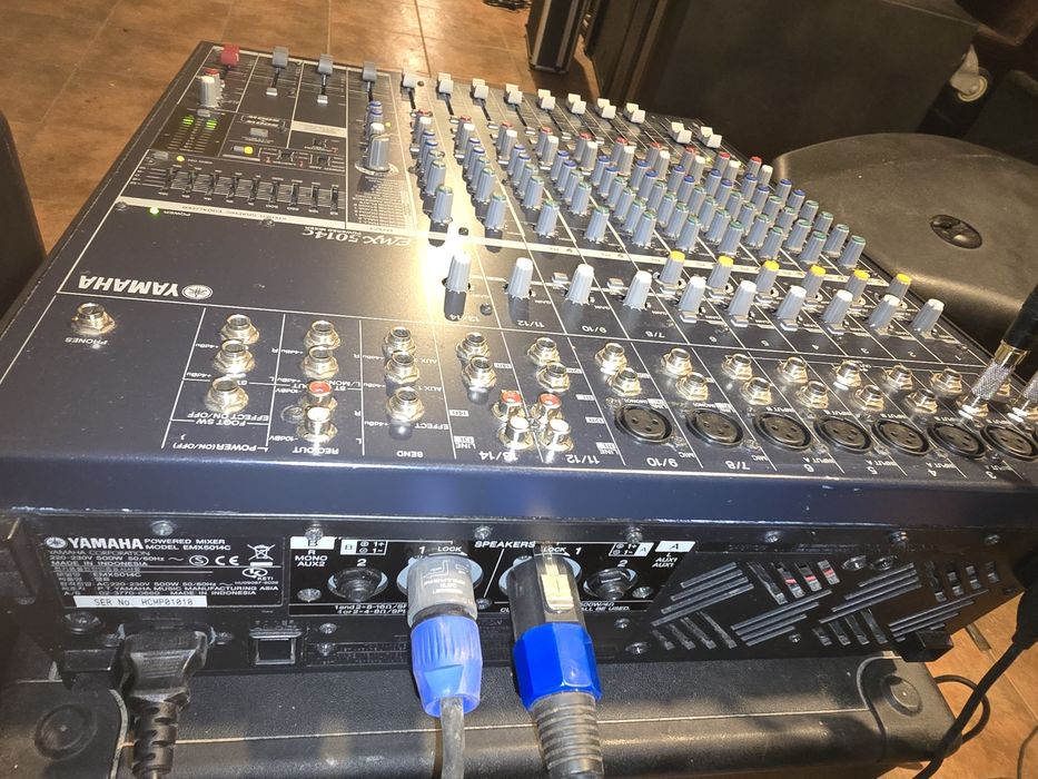 Mixer activ Yamaha Emx5014c/Emx5000/12 cu case,2x500w Biertan • OLX.ro