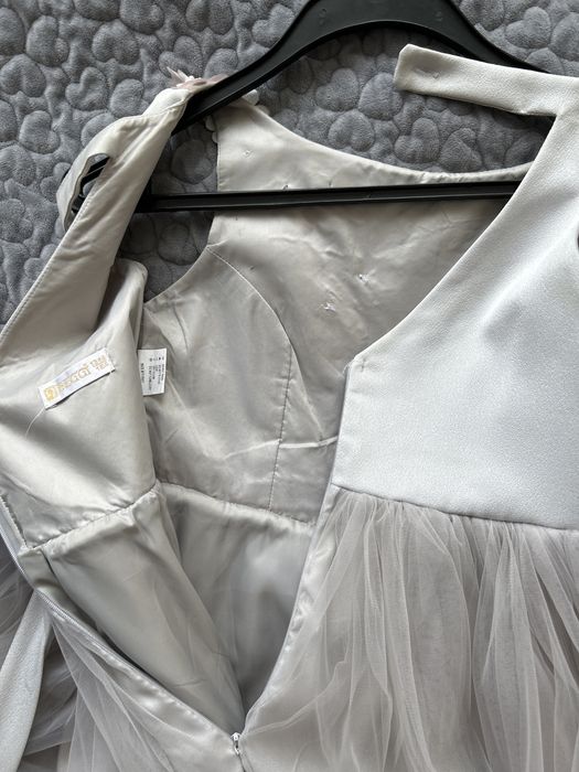 Нарядное платье