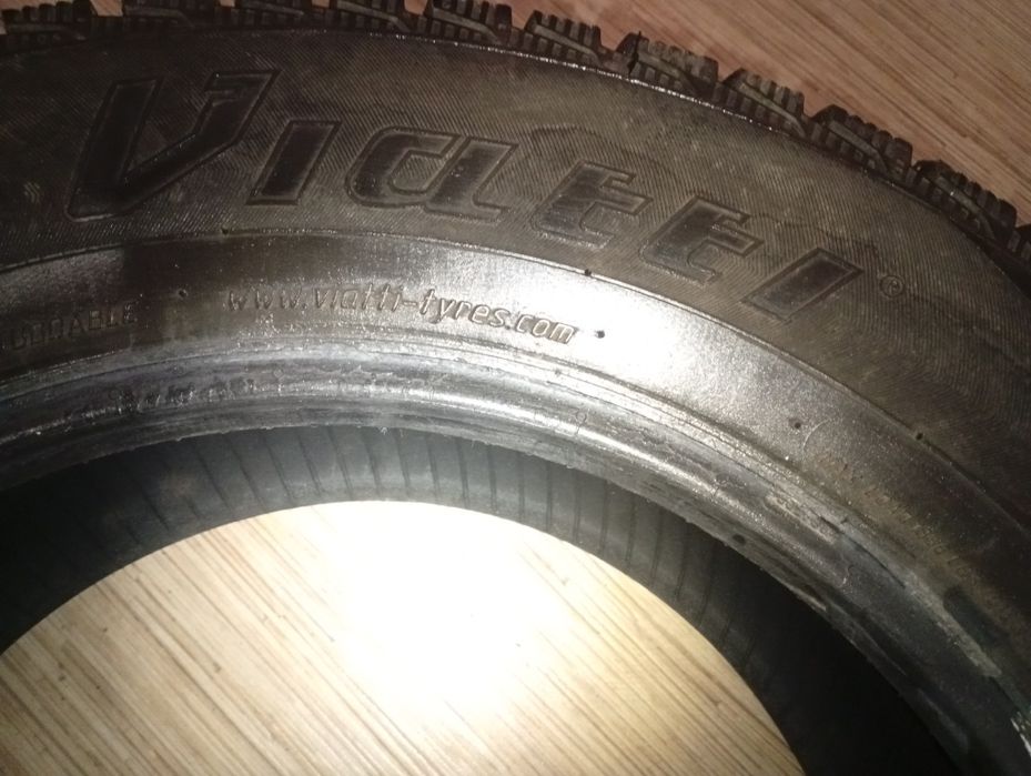 Продам автошины R15