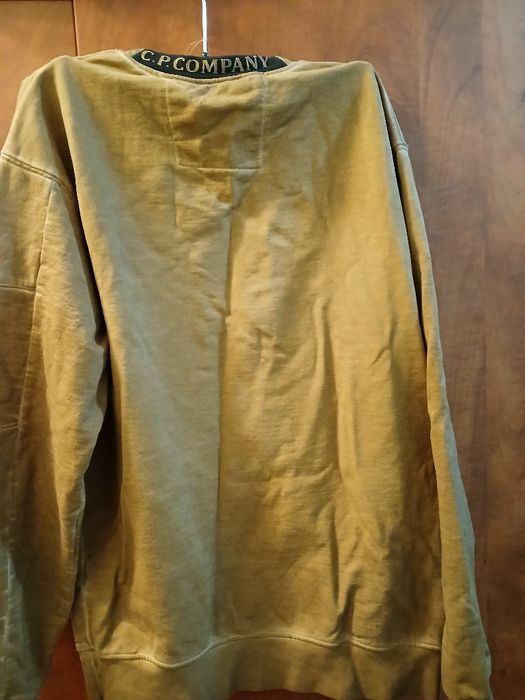 Запазени тениски рс company м размер