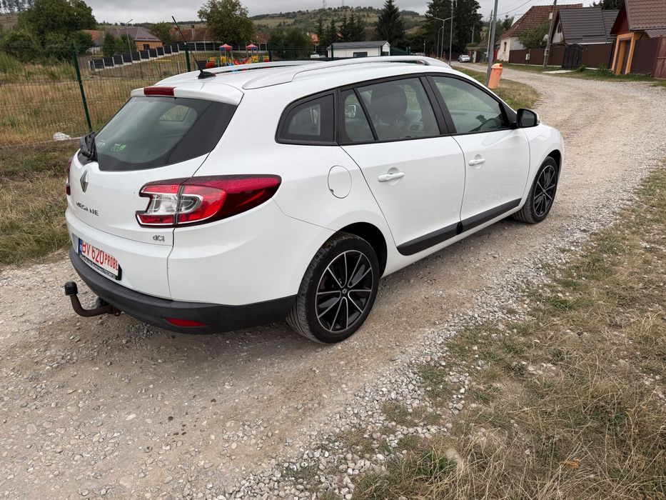 RENAULT Megane 2012 — imagine 3
