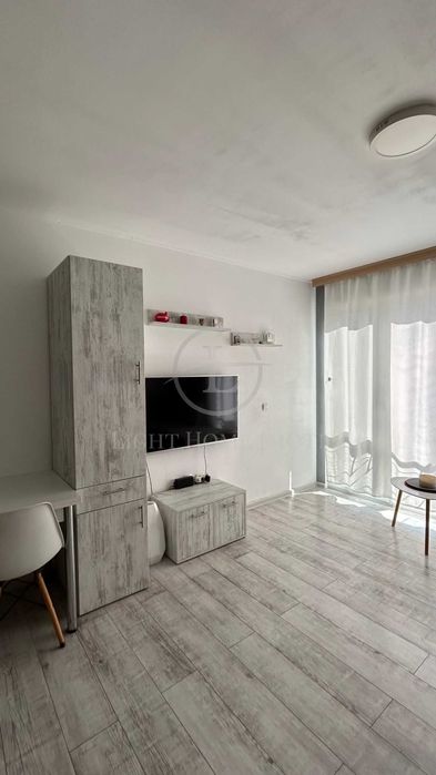 Продава се Тристаен апартамент в Пловдив, Мараша - 78 кв.м за 2436 €/кв.м - Снимка #2