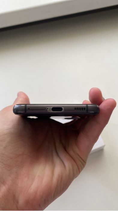Samsung s21 fe в отличном состоянии