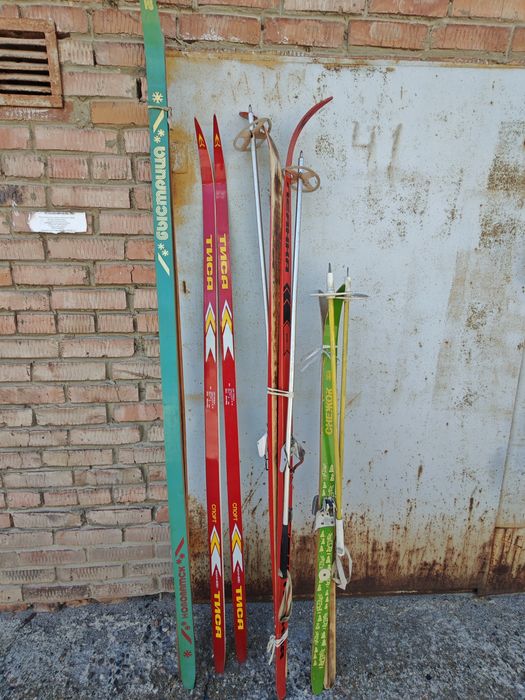 Продам лыжи советские