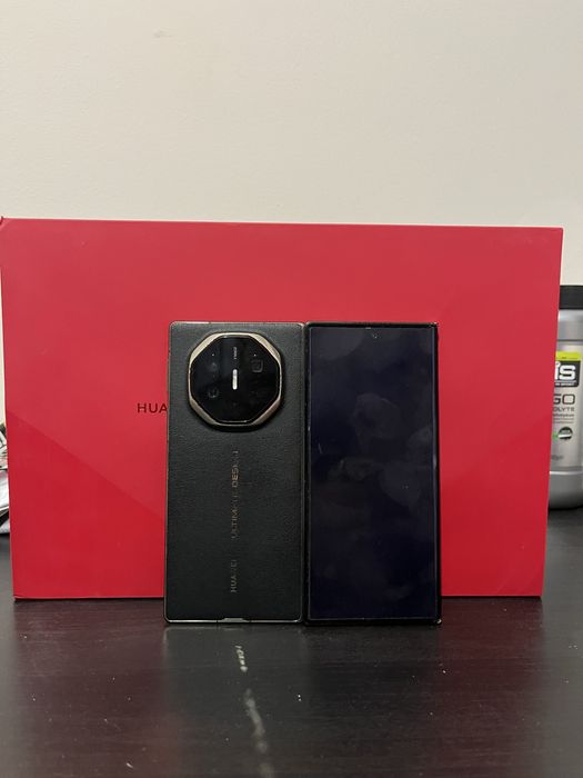 Huawei xt mate ultimate design