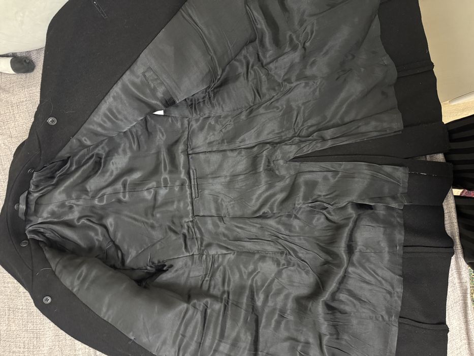 Пальто (шинель) плотное, даром