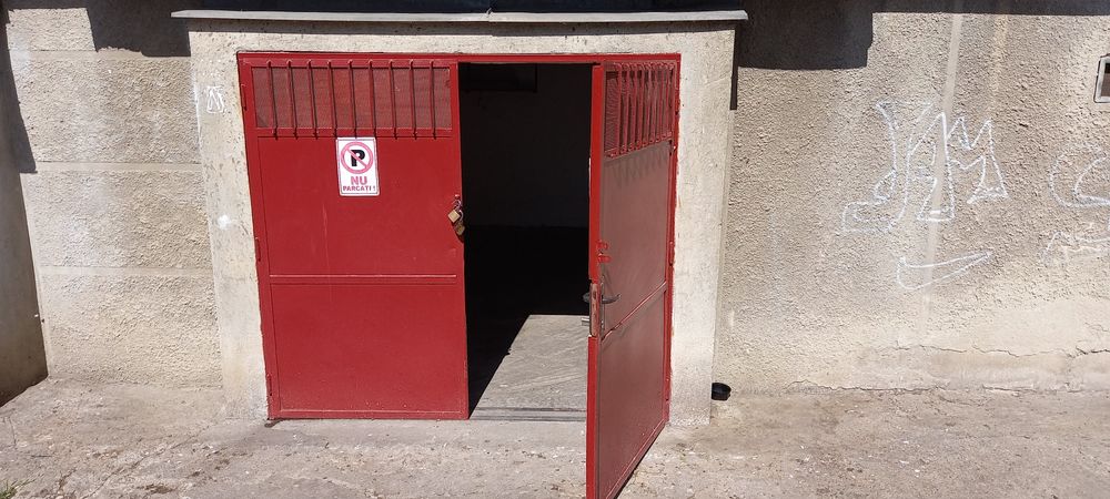 Garajul de închiriere