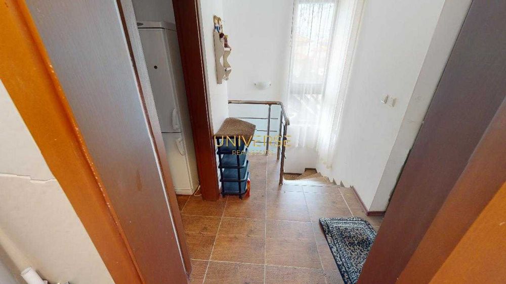 Продава се Тристаен апартамент в с. Кошарица, Област Бургас - 130 кв.м за 993 €/кв.м - Снимка #7