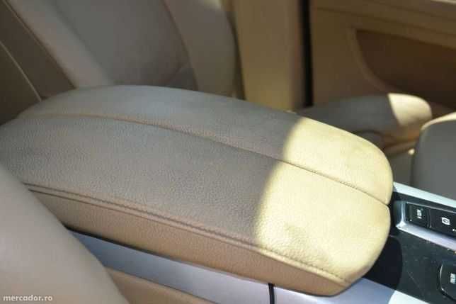 Spray vopsea pentru piele bej,negru,alb,gri,fotolii.etc