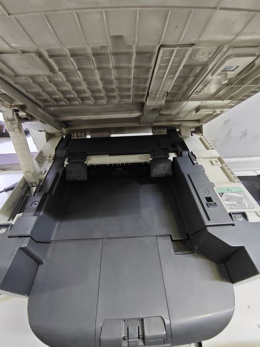 Принтер-canon i-sensys mf4150