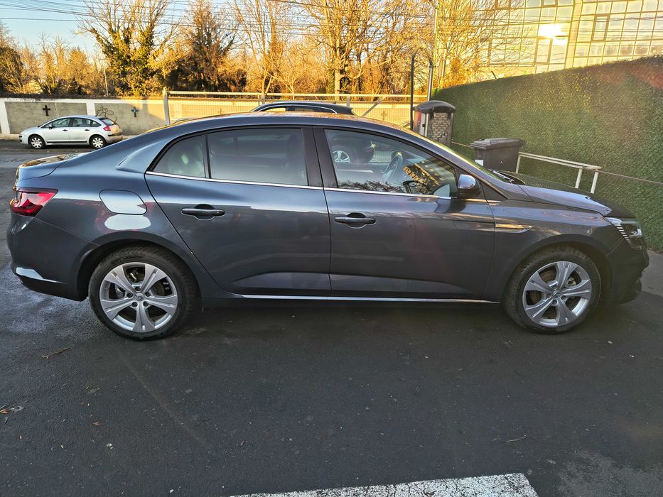 Renault Megane Sedan TECHNO TCE 140 CP, 2024