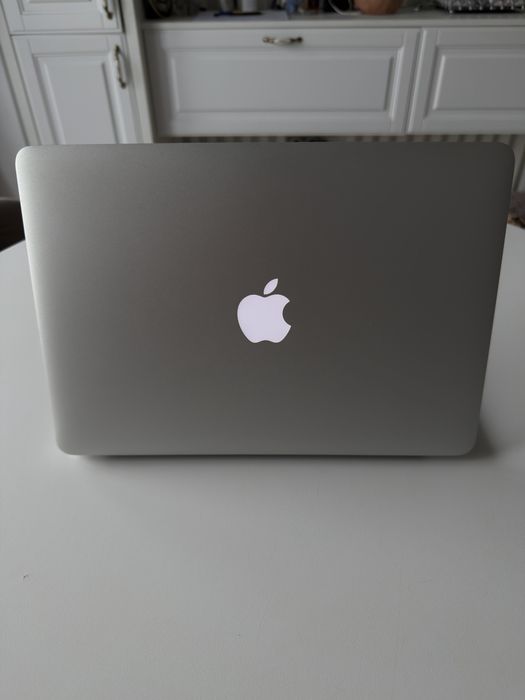 Apple MacBook Air 13” A1466 Mid 2012 | i7 | 8GB RAM | SSD 250GB