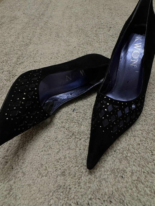 Обувки с висок ток