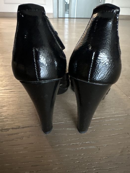 Новые босоножки Michael Kors