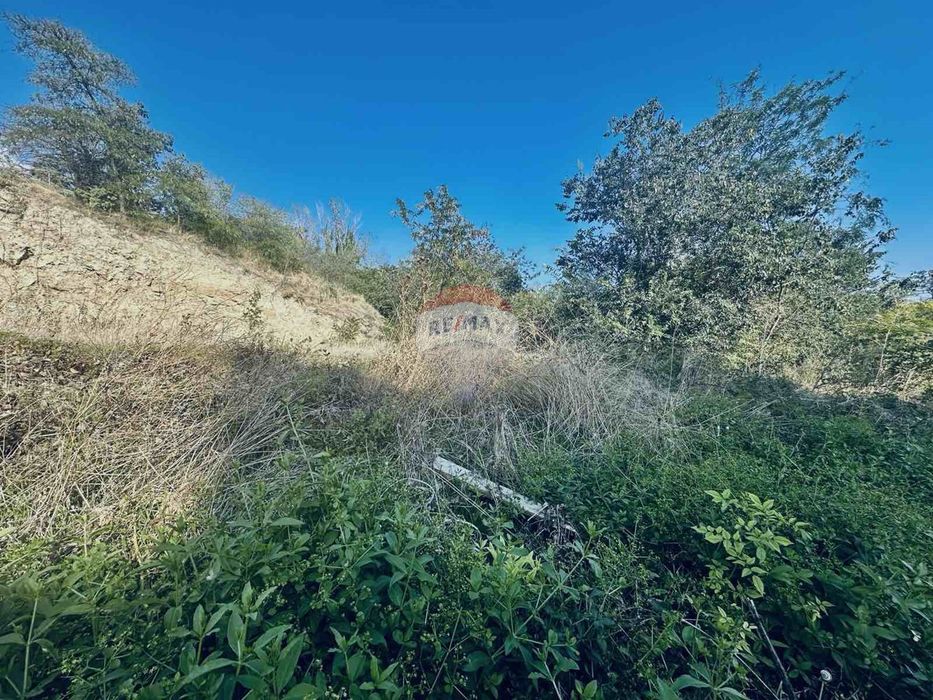 Парцел в регулация до морето, гр.Балчик, Я.И.