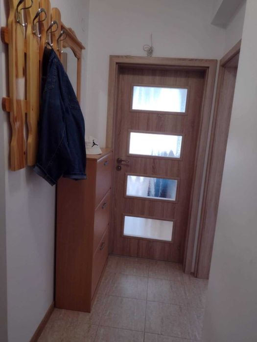 Дава се под наем Двустаен апартамент в Търговище, Център - 65 кв.м за 255 € - Снимка #4