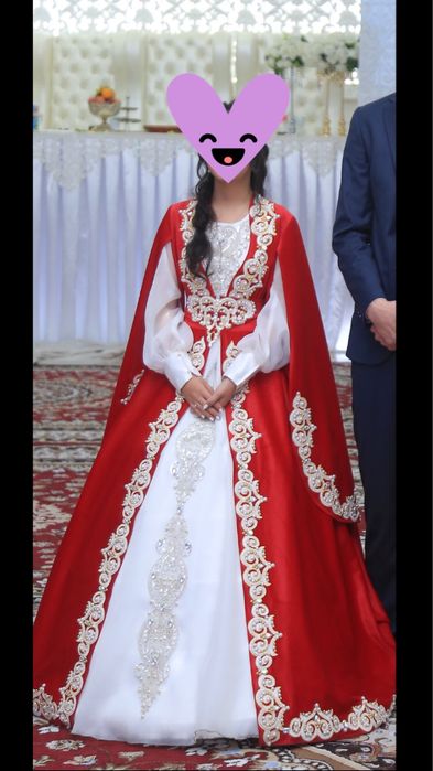 Платье на узату