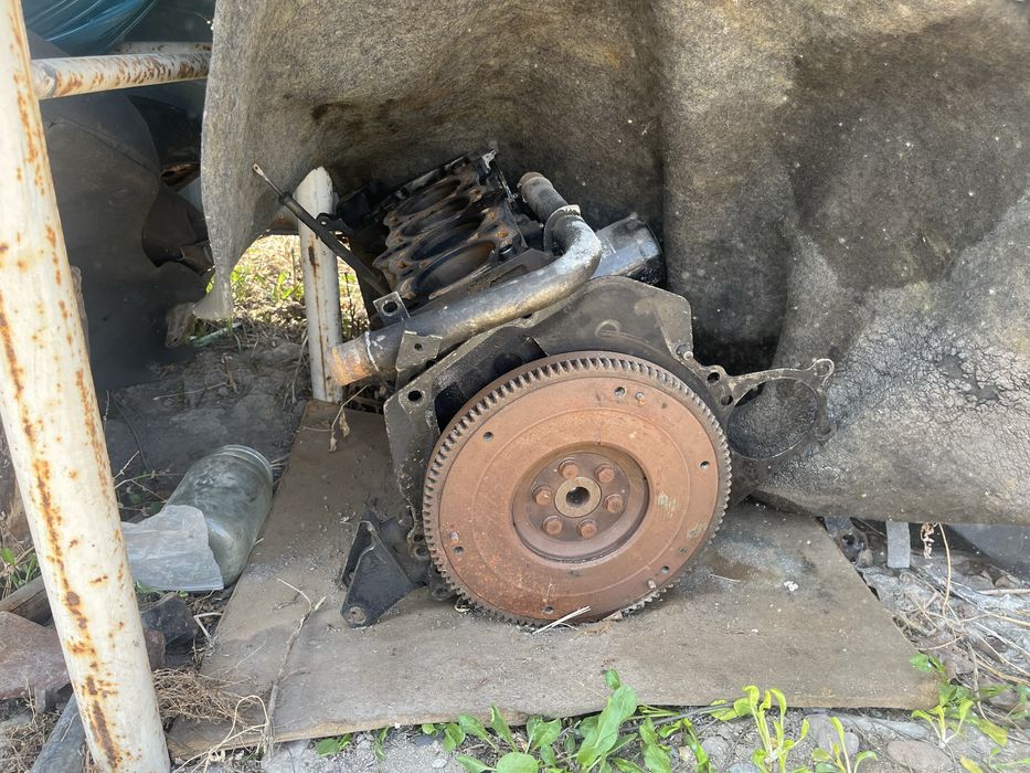 Каробка матор на ниссан