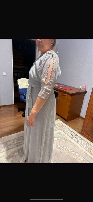 Продам вечернее платье 48-50р