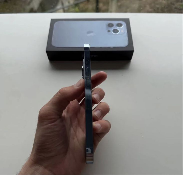 iPhone 13 Pro 256 в отличном состоянии