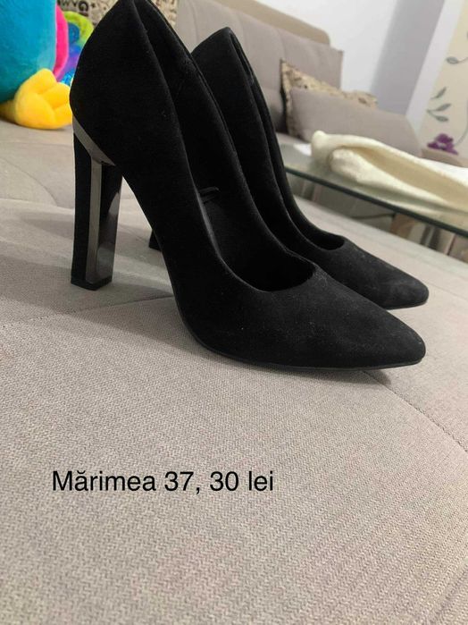 Pantofi dama marimea 37