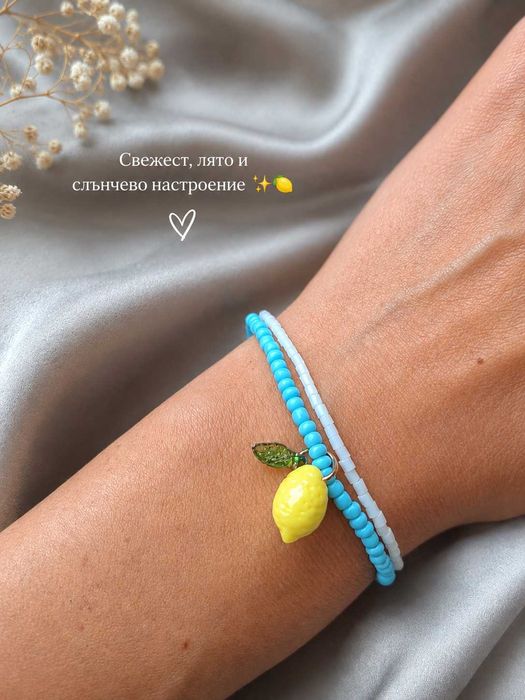 Гривни от естествен камък