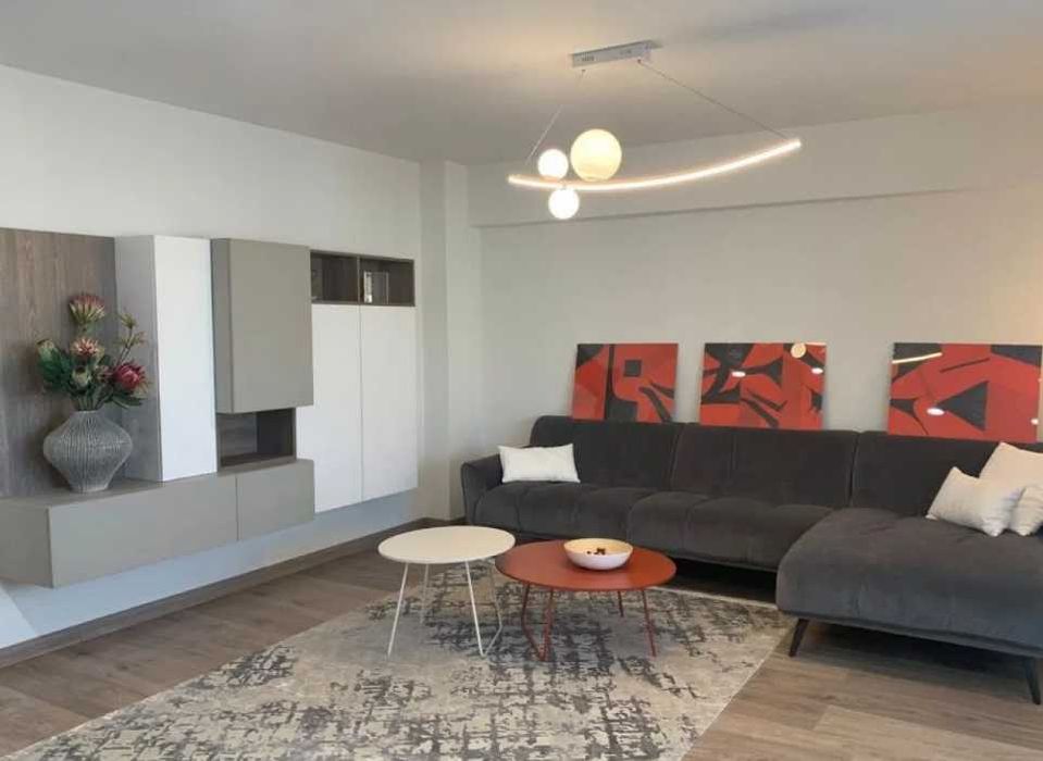 Дава се под наем Двустаен апартамент в Пловдив, Каменица 1 - 60 кв.м за 275.4 € - Снимка #1