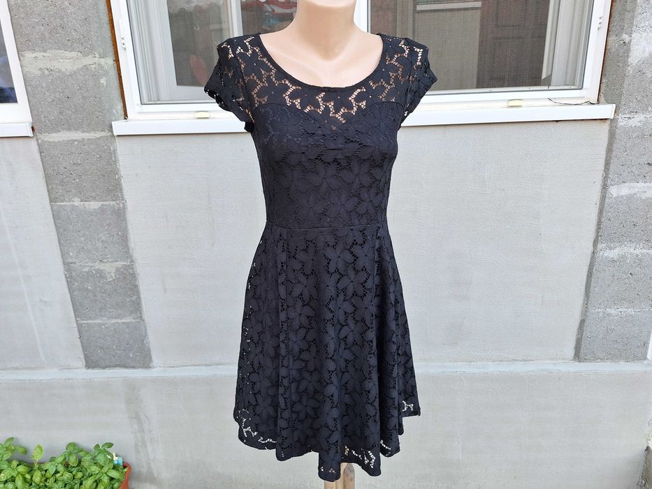 FB Sister | rochie dama | bust 72 cm | mar. 34 - 36 | XS - S