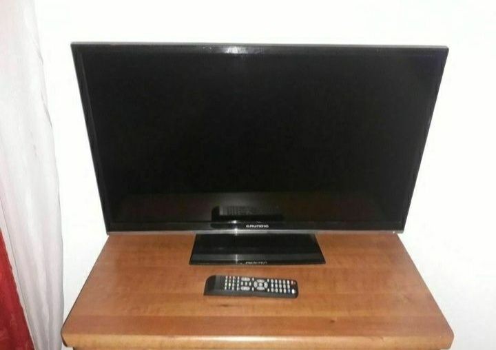 Televizor Tv Grunding 32 Vl2 5420 Bg de 80 cm